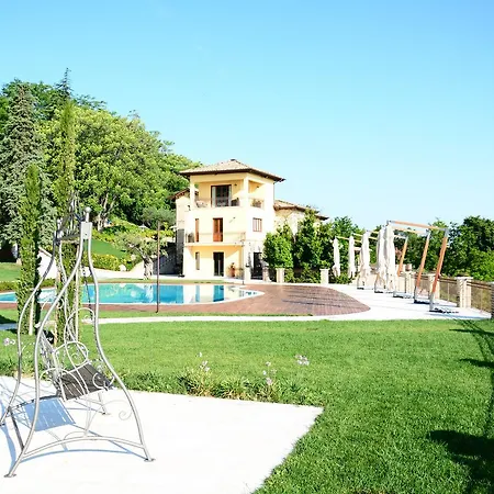 Oda ve Kahvaltı Borgo Fonte Scura Silvi Marina