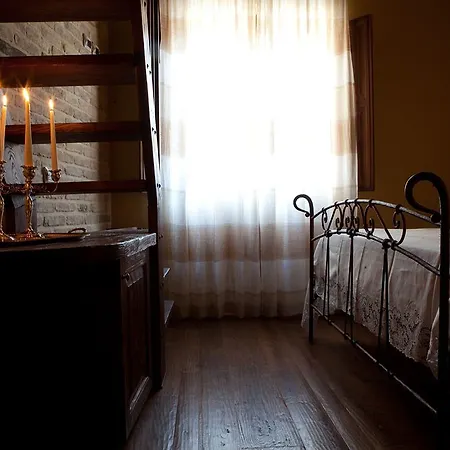 Borgo Fonte Scura Bed & Breakfast