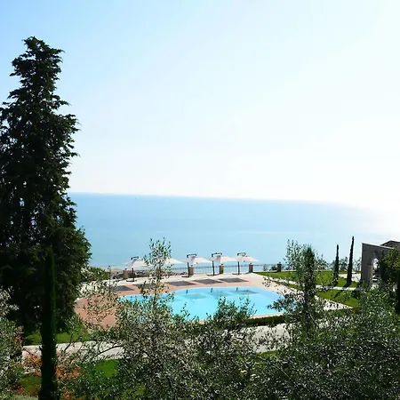 Bed & Breakfast Borgo Fonte Scura Silvi Marina