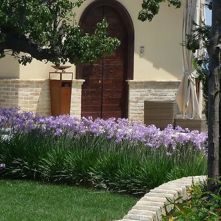 Bed & Breakfast Borgo Fonte Scura Silvi Marina