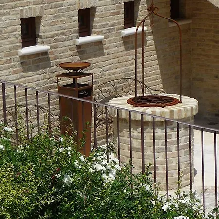 Nocleg ze śniadaniem Borgo Fonte Scura