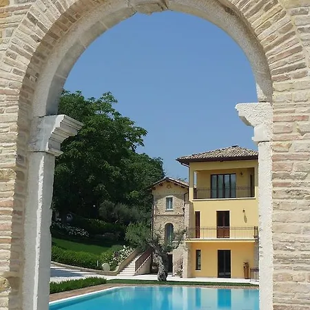 Bed & Breakfast Borgo Fonte Scura Silvi Marina