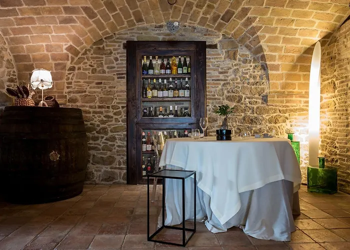 Borgo Fonte Scura Bed & Breakfast