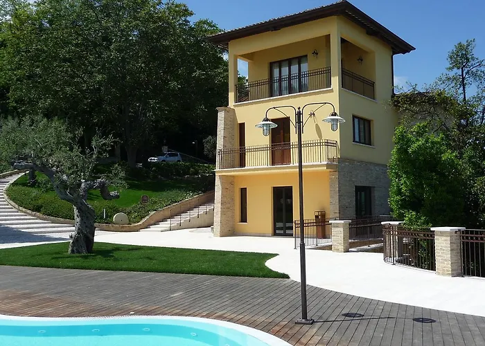 Borgo Fonte Scura 2* Silvi Marina