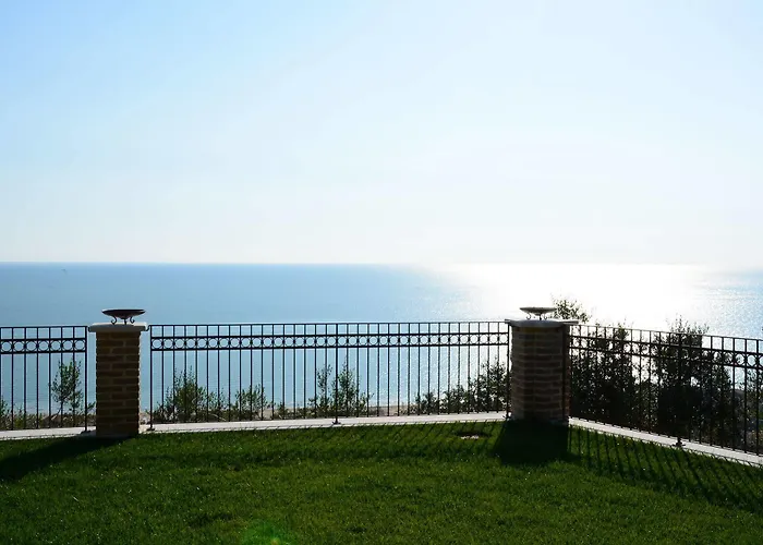 Borgo Fonte Scura 2*