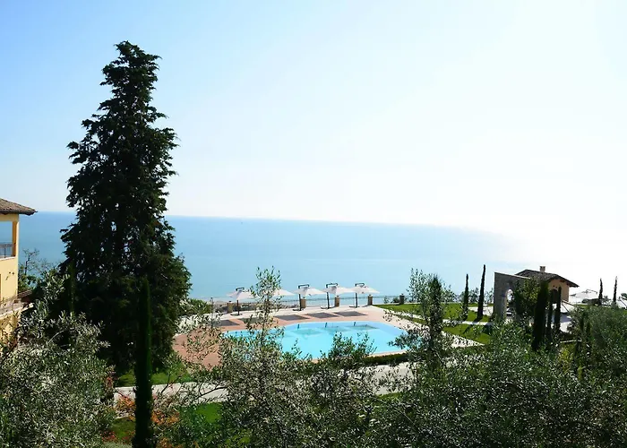 Oda ve Kahvaltı Borgo Fonte Scura Silvi Marina