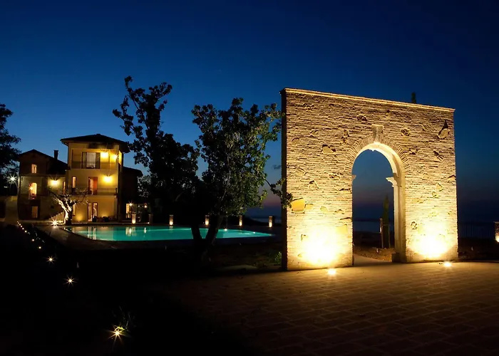Borgo Fonte Scura Bed & Breakfast