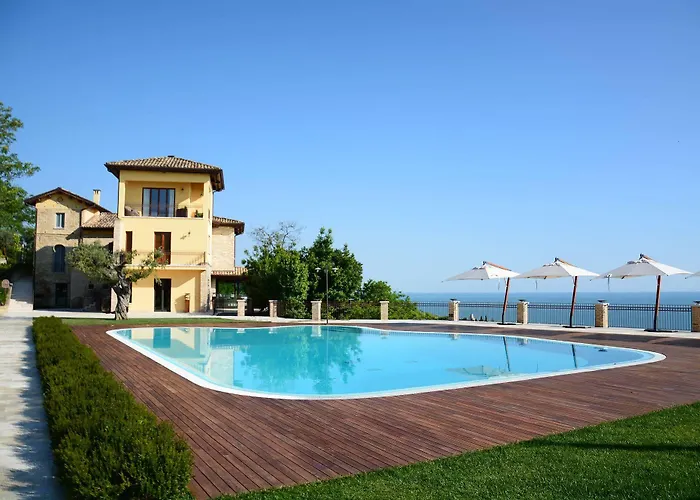 Borgo Fonte Scura Silvi Marina