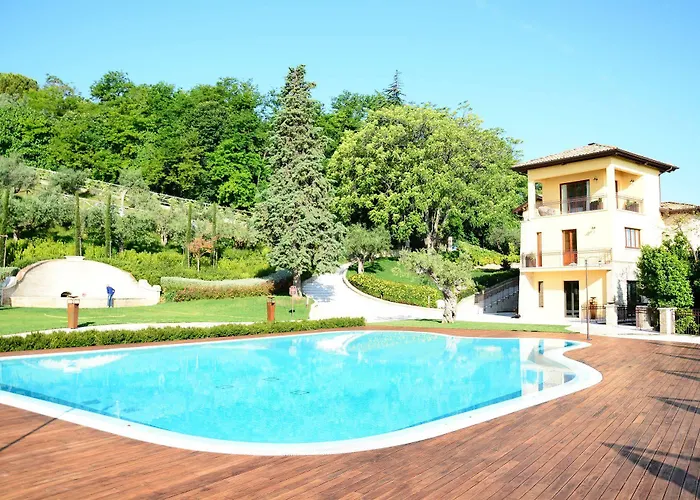 Borgo Fonte Scura Oda ve Kahvaltı Silvi Marina